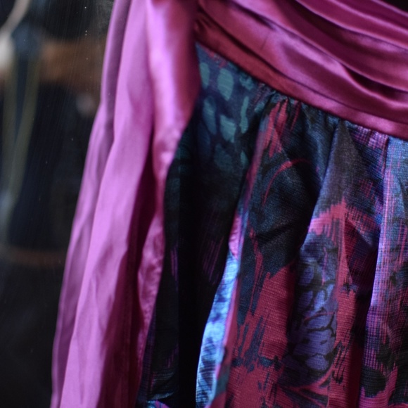 Colorful Strapless - Picture 2 of 2